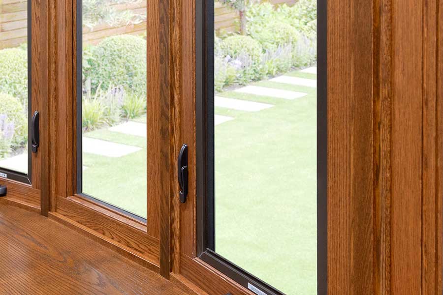 Provia Bay windows and bow windows